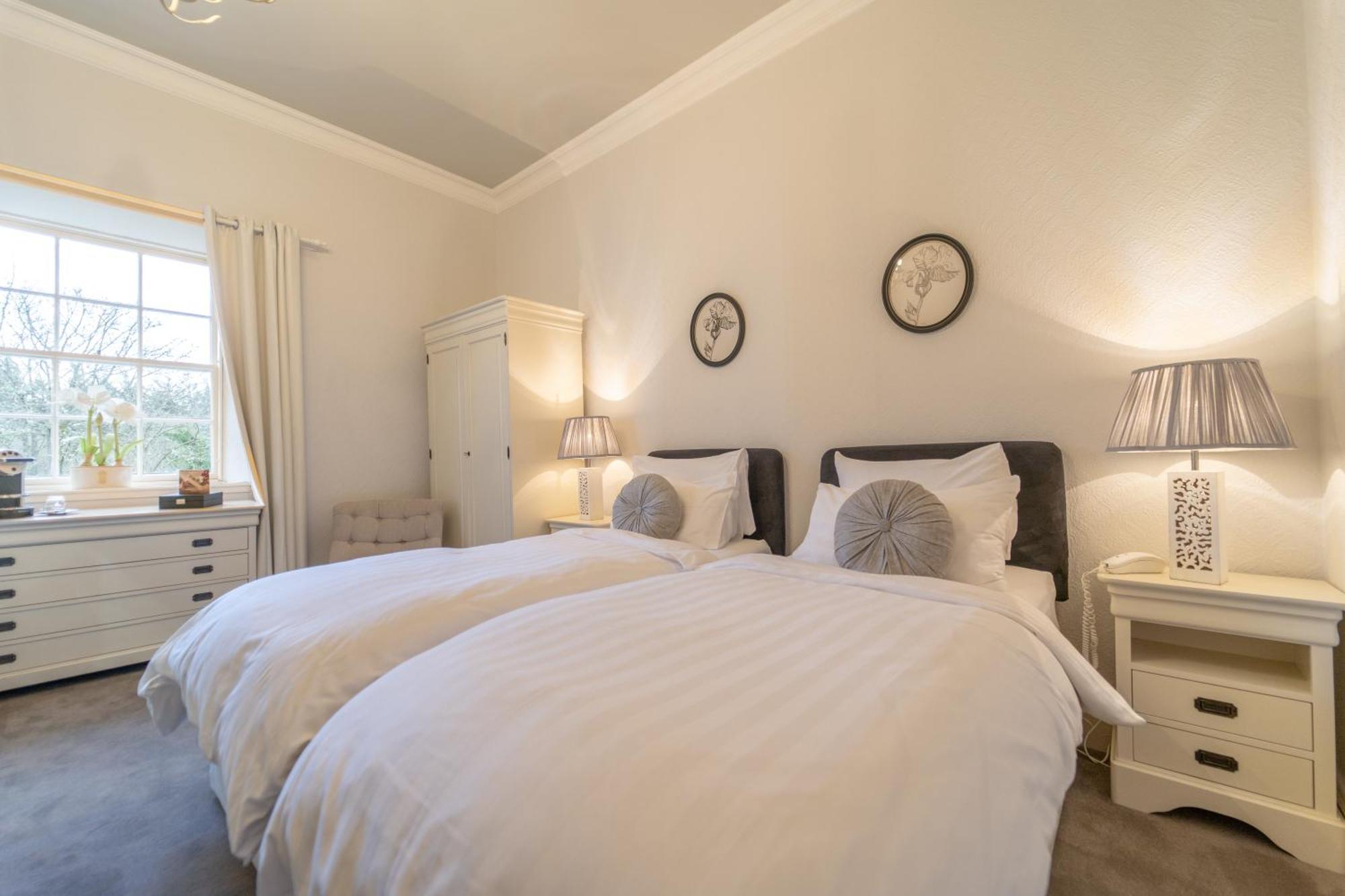Отель Bankton House Ливингстон Экстерьер фото